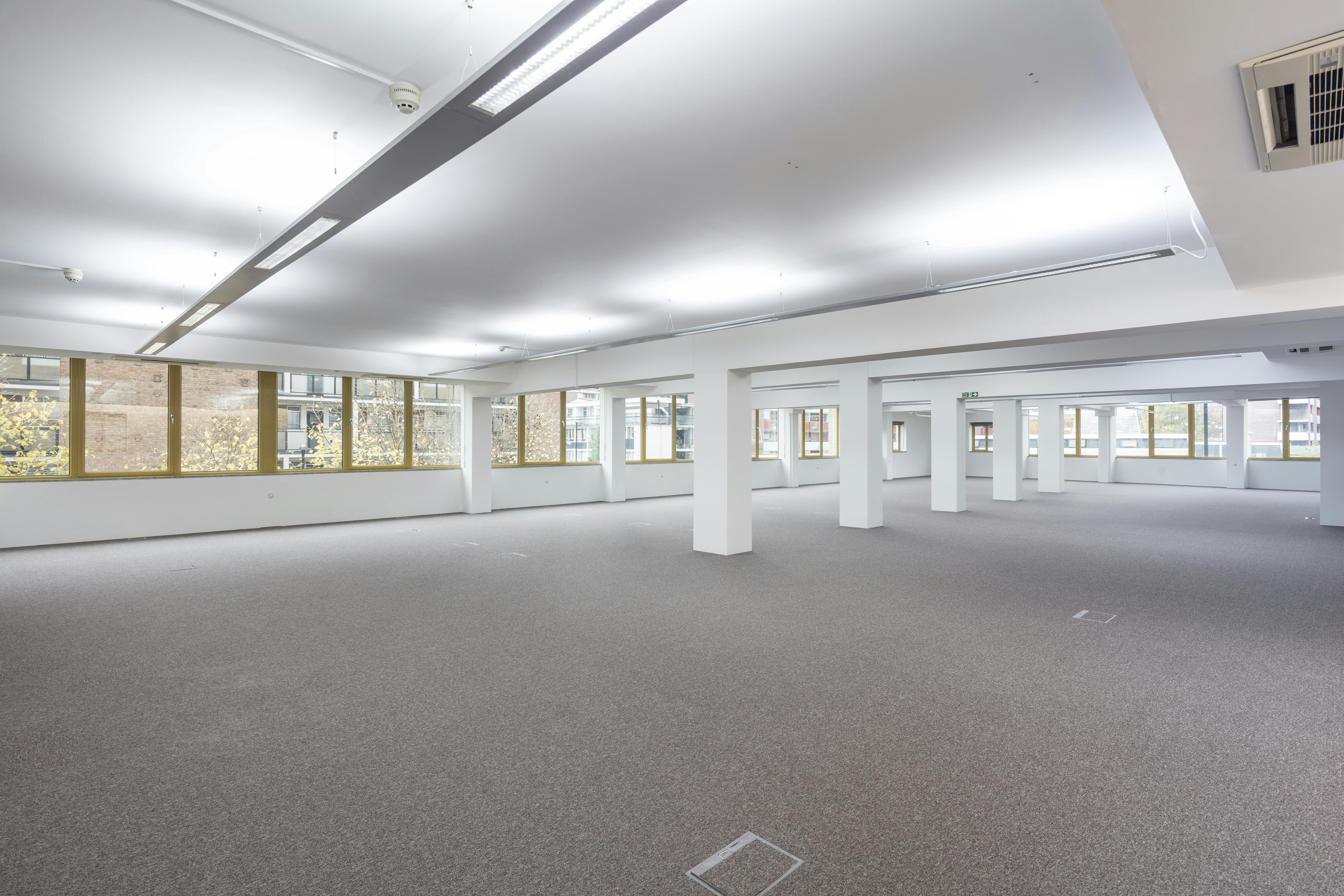 110 Golden Lane EC1Y 0TG - Susskind